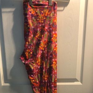 BOGO/50 LuLaRoe TC Leggings